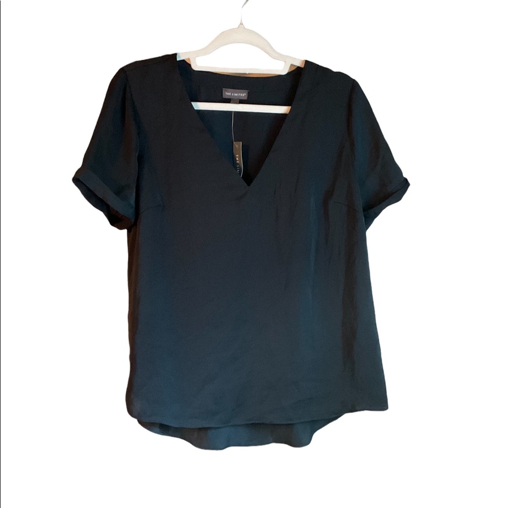 Madison Limited crafted lightweight blouse. Size Lg NWT